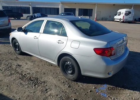 2009 Toyota Corolla Le z USA, uszkodzony, nr VIN 2T1BU40E19C168457
